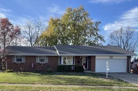 703 Nettie Dr, Miamisburg, OH 45342