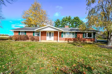 876 Ute Trl, Jamestown, OH 45335