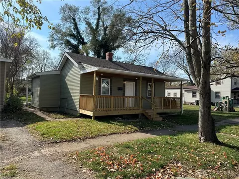 812 9th Ave, Middletown, OH 45044