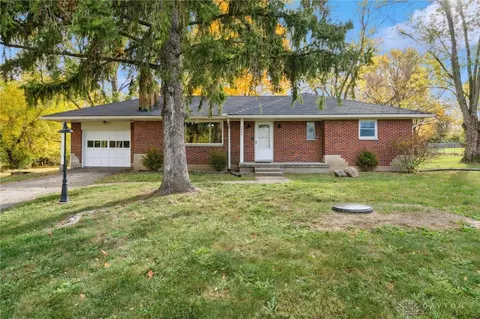 3043 Colonel Glenn Hwy, Fairborn, OH 45324