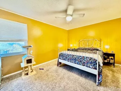 Bedroom - 570 Basil St, Springboro, OH 45066 photo 8 of 12