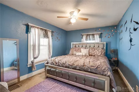 Bedroom - 405 E Mccreight Ave, Springfield, OH 45503 photo 1 of 6