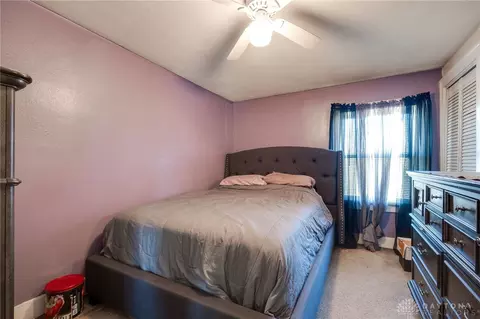 Bedroom - 405 E Mccreight Ave, Springfield, OH 45503 photo 3 of 6