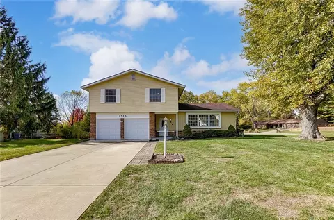 1515 Edenwood Dr, Dayton, OH 45434