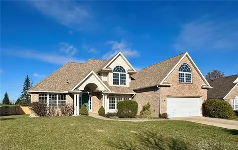 437 Sharon Ct, Middletown, OH 45042