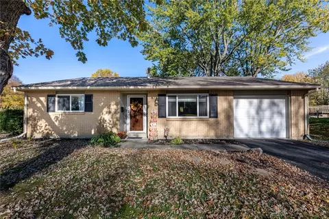 826 Browning Ave, Englewood, OH 45322