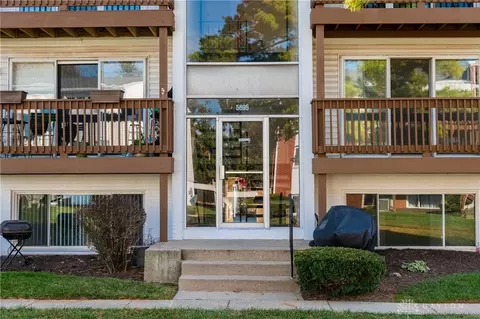 5695 Coach Dr #D, Dayton, OH 45440