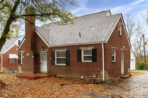 34 S Smithville Rd, Dayton, OH 45431