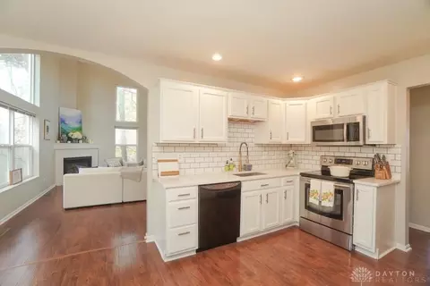 660 Mccormick Ln, Cincinnati, OH 45245 photo 13