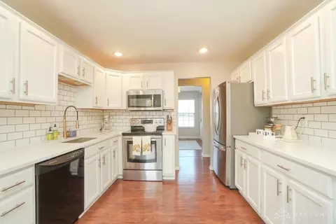 660 Mccormick Ln, Cincinnati, OH 45245 photo 14