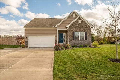 7466 Timber Valley Dr, Franklin, OH 45005