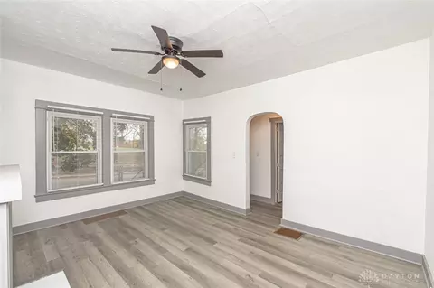 124 S Shaffer St, Springfield, OH 45506 photo 7