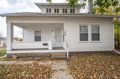 124 S Shaffer St, Springfield, OH 45506 photo 2