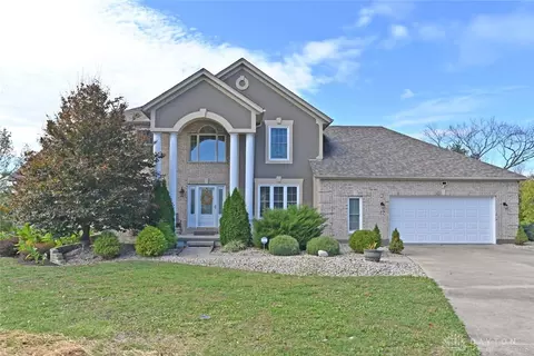12 Sheila Ct, Hamilton, OH 45013