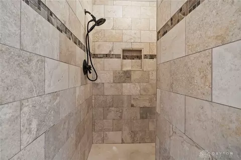 Bath - 4825 Ackerman Blvd, Kettering, OH 45429 photo 3 of 4