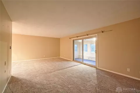 Living - 4825 Ackerman Blvd, Kettering, OH 45429 photo 9 of 11