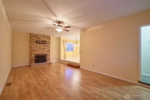 Living - 4825 Ackerman Blvd, Kettering, OH 45429 photo 5 of 11