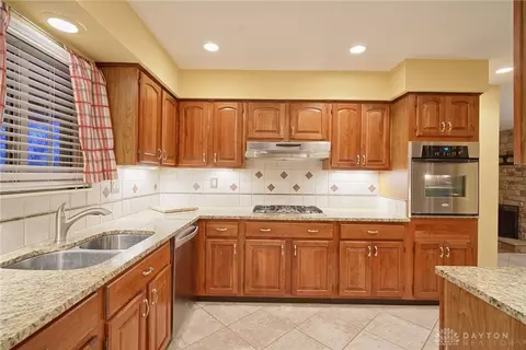 Kitchen - 4825 Ackerman Blvd, Kettering, OH 45429 photo 1 of 4