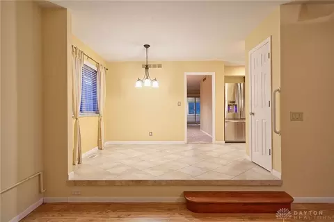 Living - 4825 Ackerman Blvd, Kettering, OH 45429 photo 3 of 11