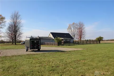 Exterior - 4444 Wayne Trace Rd, Eaton, OH 45320 photo 10 of 28