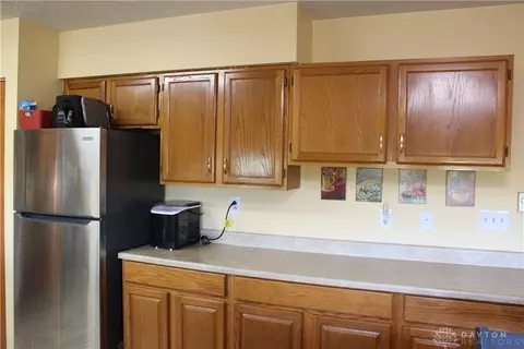 Kitchen - 4444 Wayne Trace Rd, Eaton, OH 45320 photo 8 of 8