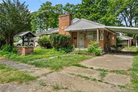 35 Bluecrest Ave, Dayton, OH 45417