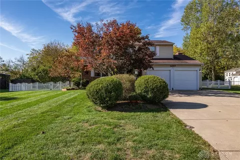 1467 New Way Dr, Dayton, OH 45434