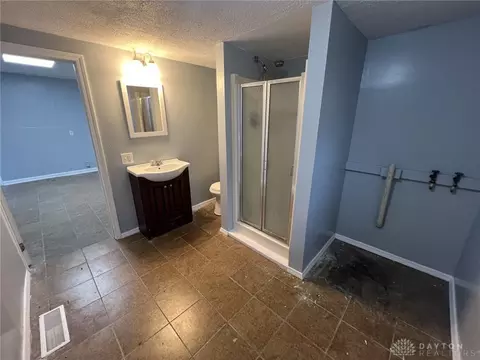 1308 W High St, Springfield, OH 45506 photo 10