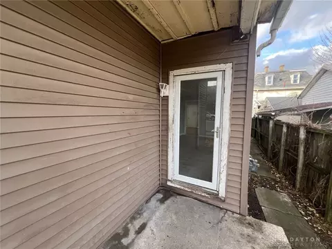 1308 W High St, Springfield, OH 45506 photo 3