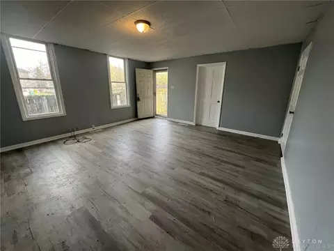 1308 W High St, Springfield, OH 45506 photo 5