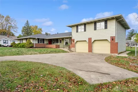 5969 Taylorsville, Huber Heights, OH 45424