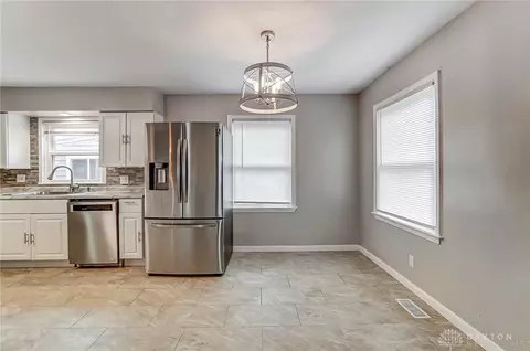 659 Broad Blvd, Kettering, OH 45419 photo 11