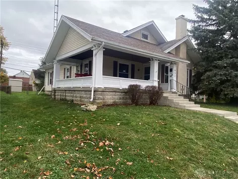 931 S Mulberry St, Troy, OH 45373