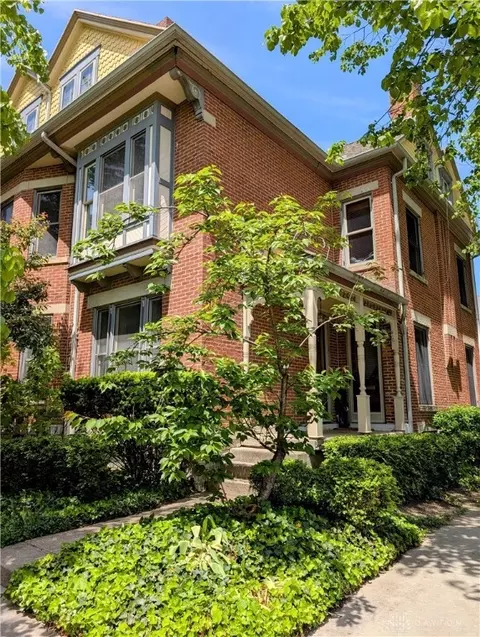 77 Green St #A, Dayton, OH 45402