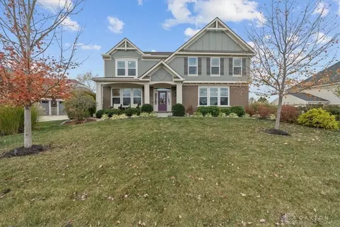1339 Golf Club Dr, Lebanon, OH 45036