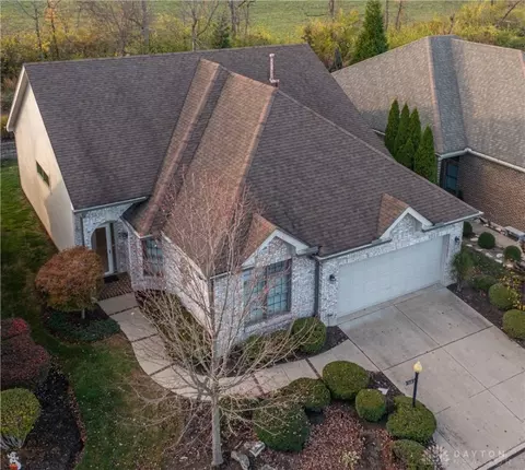 View/Area - 7271 Hartcrest Ln, Centerville, OH 45459 photo 1 of 7