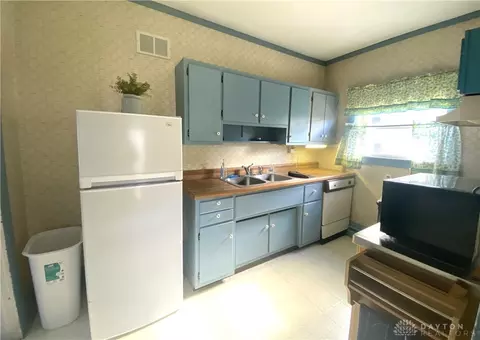 410 Summit Ave, Troy, OH 45373 photo 17
