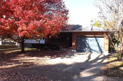 1221 Ashland Ave, Dayton, OH 45420