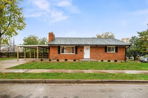 1050 Eureka Dr, Dayton, OH 45419