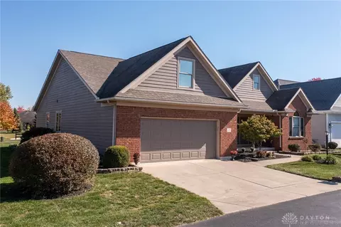 699 Westlake Dr, Troy, OH 45373