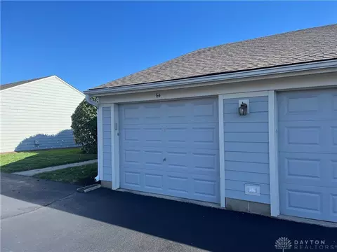 6581 Brigham Sq #2, Centerville, OH 45459 photo 2