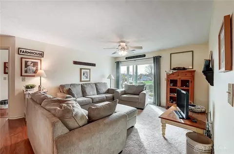 6581 Brigham Sq #2, Centerville, OH 45459 photo 4