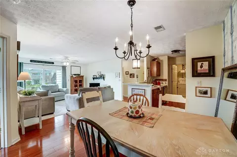 6581 Brigham Sq #2, Centerville, OH 45459 photo 9