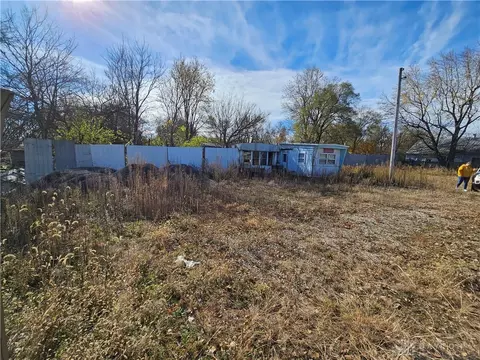 3244 E 35 Us, West Alexandria, OH 45381