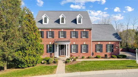 6540 Grants Walk Ln, Washington Township, OH 45459