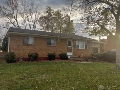 5082 Leedale Dr, Dayton, OH 45417