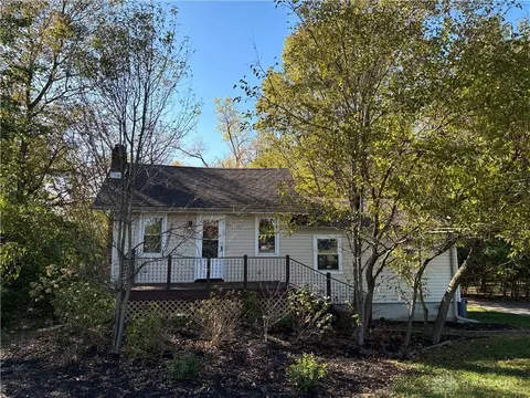 1947 N Fairfield Rd, Beavercreek, OH 45432