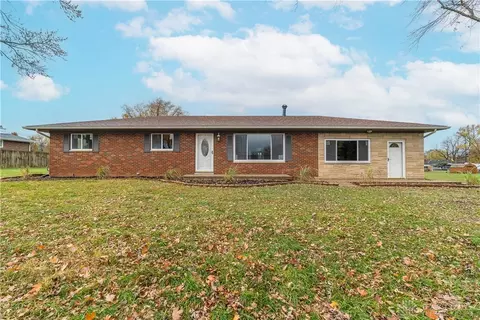 2630 Brookview Rd, Troy, OH 45373