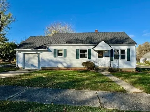 703 Allenwood Ct, Dayton, OH 45420