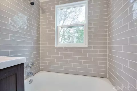 738 Rodgers Dr, Springfield, OH 45503 photo 17